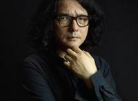 这位擅长残酷青春题材的电影导演，竟然拍过如此另类的动画？！