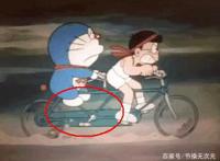 经典动漫中的穿帮镜头，白马王子是恋足癖？柯南名侦探头衔不保？