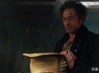 “钢铁侠”复生《多力特的奇幻冒险》，丧妻兽医拯救女王！