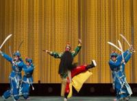 他是“低成本COSPLAY”开创者！用五毛COS，就能洞穿动漫本质