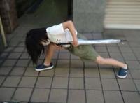 他是“低成本COSPLAY”开创者！用五毛COS，就能洞穿动漫本质