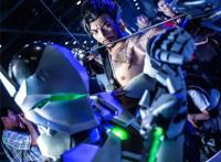 他是“低成本COSPLAY”开创者！用五毛COS，就能洞穿动漫本质