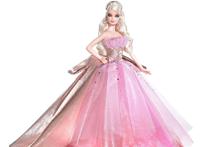 芭比娃娃竟然已经60岁了，女生童年最经典的回忆