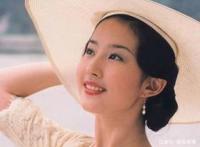 “花木兰”最新海报上映，果真是巾帼不让须眉！