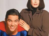 神奇女侠被打、蝙蝠侠被踹，超人80年又双叒叕死一次！