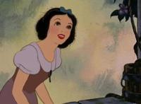 迪士尼公主也有烦恼，木兰的头发怕静电，艾莎感冒了最难受