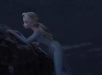 隐藏在《冰雪奇缘2》预告中的巧合，艾莎和小美人鱼进行世纪交谈