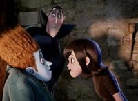 精灵旅社：哥特式的恐怖，温情式的快乐，一个全程姨母笑的故事