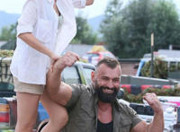 2017年中国内地电影票房排行榜前十，有一部还成了高中作文题材