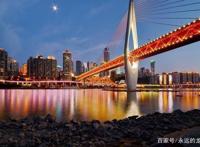 《我是江小白》：二次元的天马行空到底有多还原三次元世界？