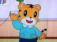 颠覆动画史上的错误观，赛马娘动漫中的听话筒姿势竟然正确！