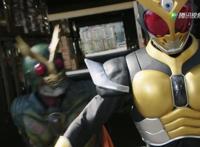 假面骑士时王再省一个亿！亚极陀战斗皮套因太破旧，遭网友吐槽！