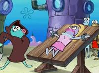 海绵宝宝：蓝鲨鱼也是怪咖，比奇堡没正常生物，这老兄随时斯巴达