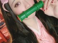 鬼灭之刃：受其动漫火爆的影响，国内外兴起COS其角色的风潮