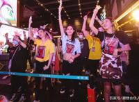 《魔发精灵2》影院“蹦迪”特调：三分之一Techno勾兑流行摇滚