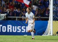 这样的日本我服！他们哭着清理赛场他们演绎真实版《足球小将》