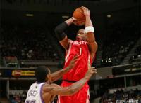 NBA球星养宠物到底有多秀？有人养鲨鱼，有人为狗打官司