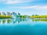 大厂标签样本：影视时尚产业的新价值时代