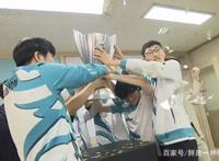 外网看到DWG的故事：看完发现他们夺冠其实我也能接受