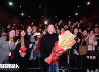 《流浪地球》票房反超《疯狂外星人》背后的较量和国产电影的颓废