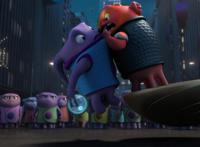 动漫影视论丨《疯狂外星人》逃亡不是生存之道，了解事情真相再说