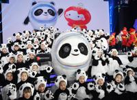 冰雪晶莹点亮梦想——北京冬奥会、冬残奥会吉祥物诞生记（详版）