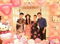 李晨为爱痴迷粉色，发文晒照一身粉红被指隔空示爱范冰冰