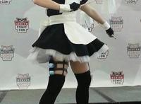 那些笑出腹肌的cosplay：兵长是被威胁了？要不然怎么会女装呢？