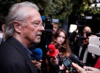 诺奖得主汉德克猫在巴黎郊区生活，9部作品有中文版，你读过没？