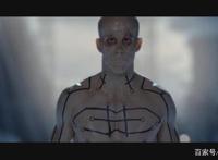 《死侍2》中有哪些不为人知的细节？死侍甚至调侃起了灭霸