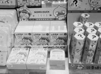 与动漫IP联名，一支中性笔售价55元！你被“文具刺客”刺到了吗