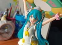 买到质量差的手办时，低情商：劣质玩意，高情商：是血管，好细节