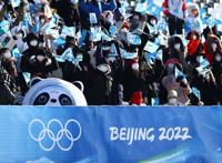 北京冬奥会闭幕，他们让冰墩墩从CCTV5空降CCTV6