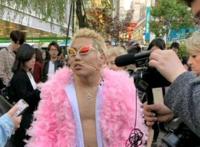 航海王：几个漫画角色真人版惊现街头，女版索隆另有一番风味