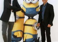 小黄人大眼萌：神偷奶爸前传7月1日美国上映