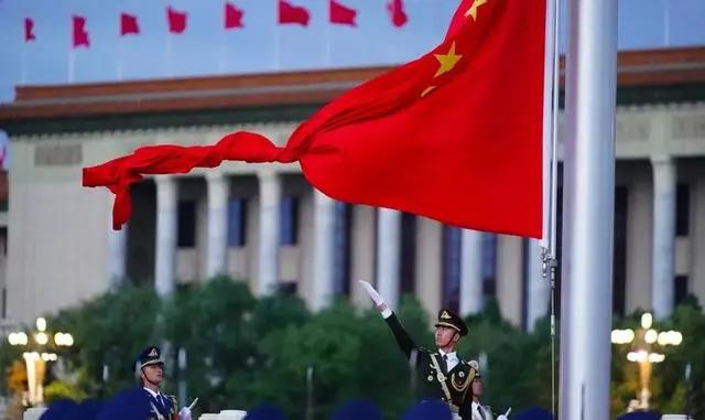 和金鹰卡通&麦咭TV一起，欢乐度国庆！