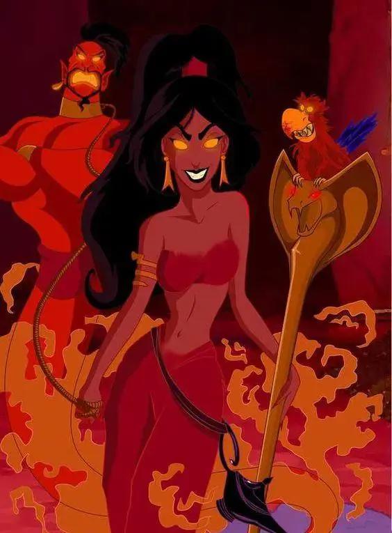 当迪士尼公主成为反派，白雪公主不再善良，爱丽儿与海妖合体