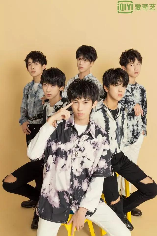 次元之门即将开启，邀你感受万物皆可二次元的魅力