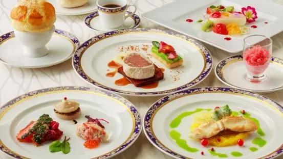 旅行到东京：身处三维空间，活在二次元世界