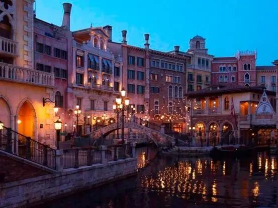 旅行到东京：身处三维空间，活在二次元世界