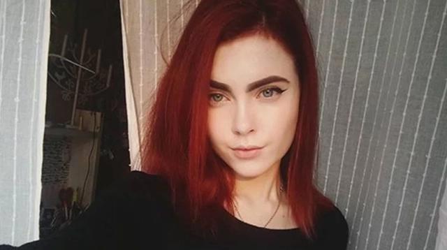 俄罗斯coser一比一还原，赫敏有点凶萌，女巫连嘴唇皱纹都不放过