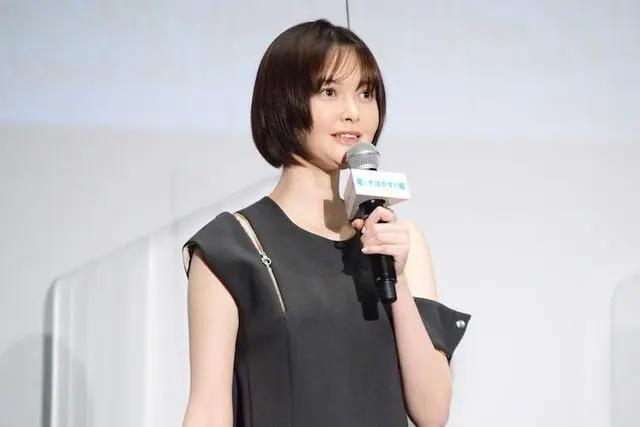 组图：《龙与雀斑公主》上映宣传活动配音阵容登台宣传