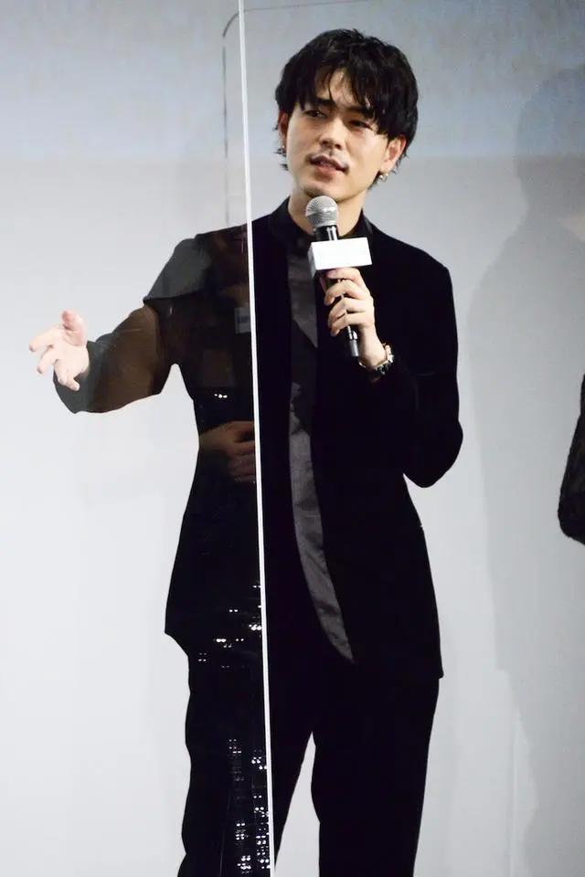 组图：《龙与雀斑公主》上映宣传活动配音阵容登台宣传