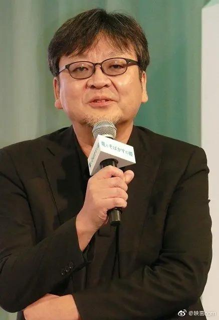 组图：《龙和雀斑公主》完成报告会佐藤健将为巨龙配音