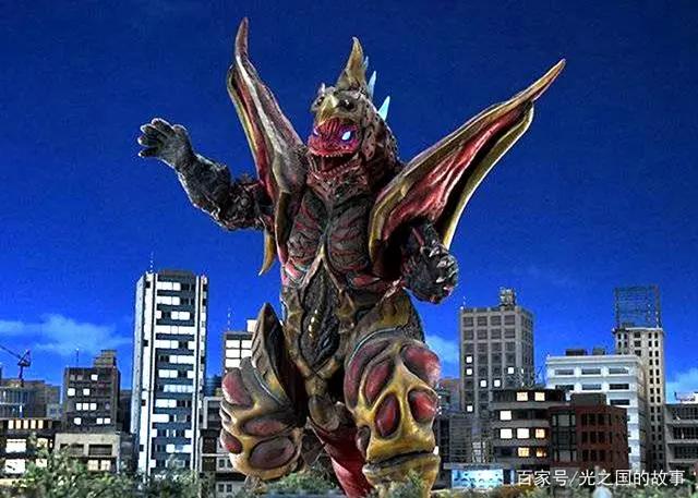 《特利迦奥特曼》引战，第1集打败三个巨人，终极形态该有多强？