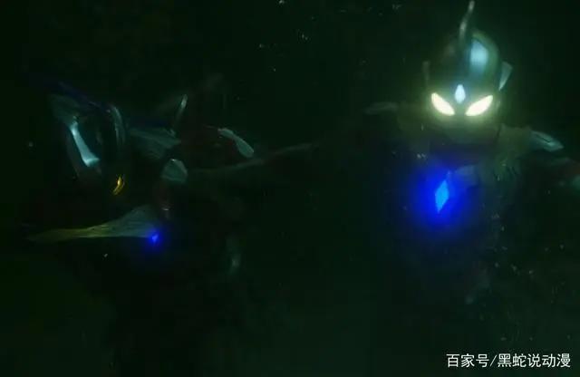 特利迦奥特曼2话：奇玛伊拉被0距离光线秒杀达贡和强力型五五开