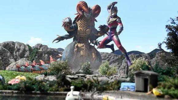 特利迦奥特曼第7到10话部分剧照流出，泽塔和特利迦双双吃瘪