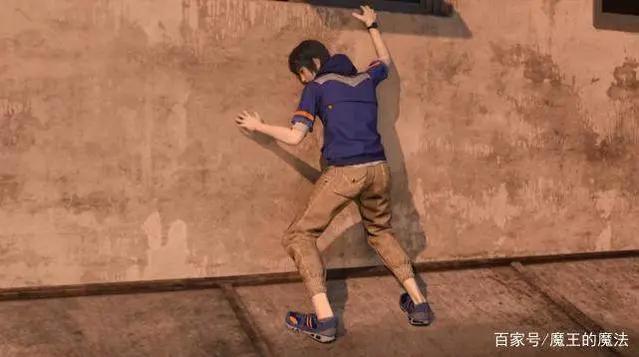 斗魂卫：穷屌丝张山峰遭女友嫌弃，情场失意却出门见喜