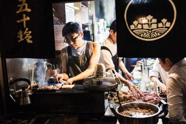 《孤独的美食家》第6季也要来了！这座用匠心和温情俘获食客的城市，值得你来攻陷~
