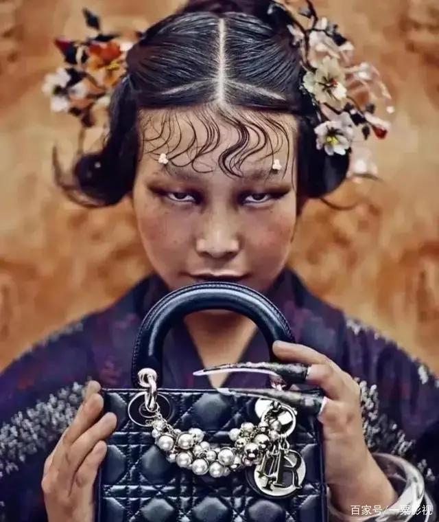 扑街！争议不断的《雄狮少年》要上粤语版，垂死挣扎仍是回本无望